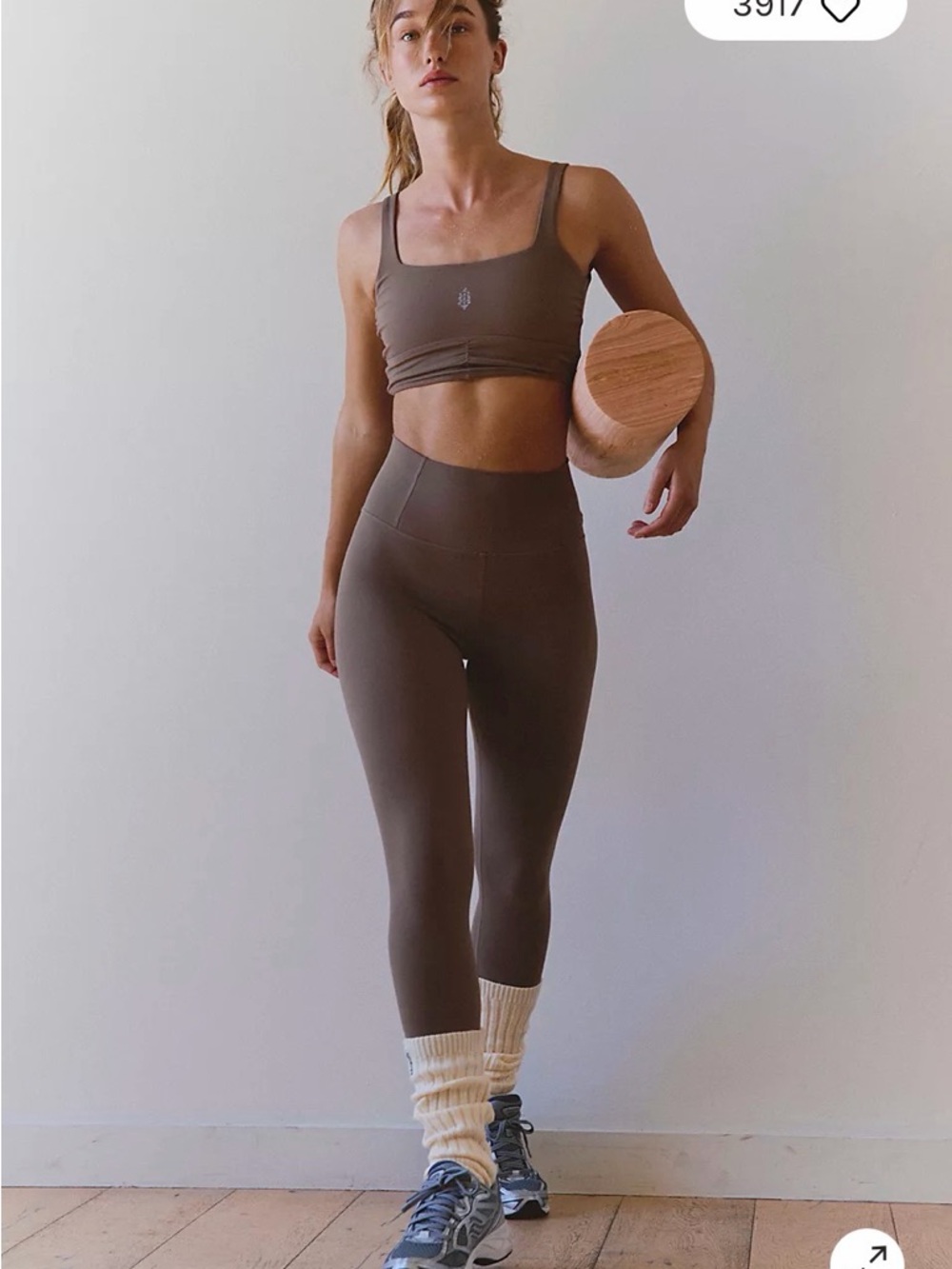 NWOT FP Movement Never Better Capri Leggings in Sandstorm Size Medium